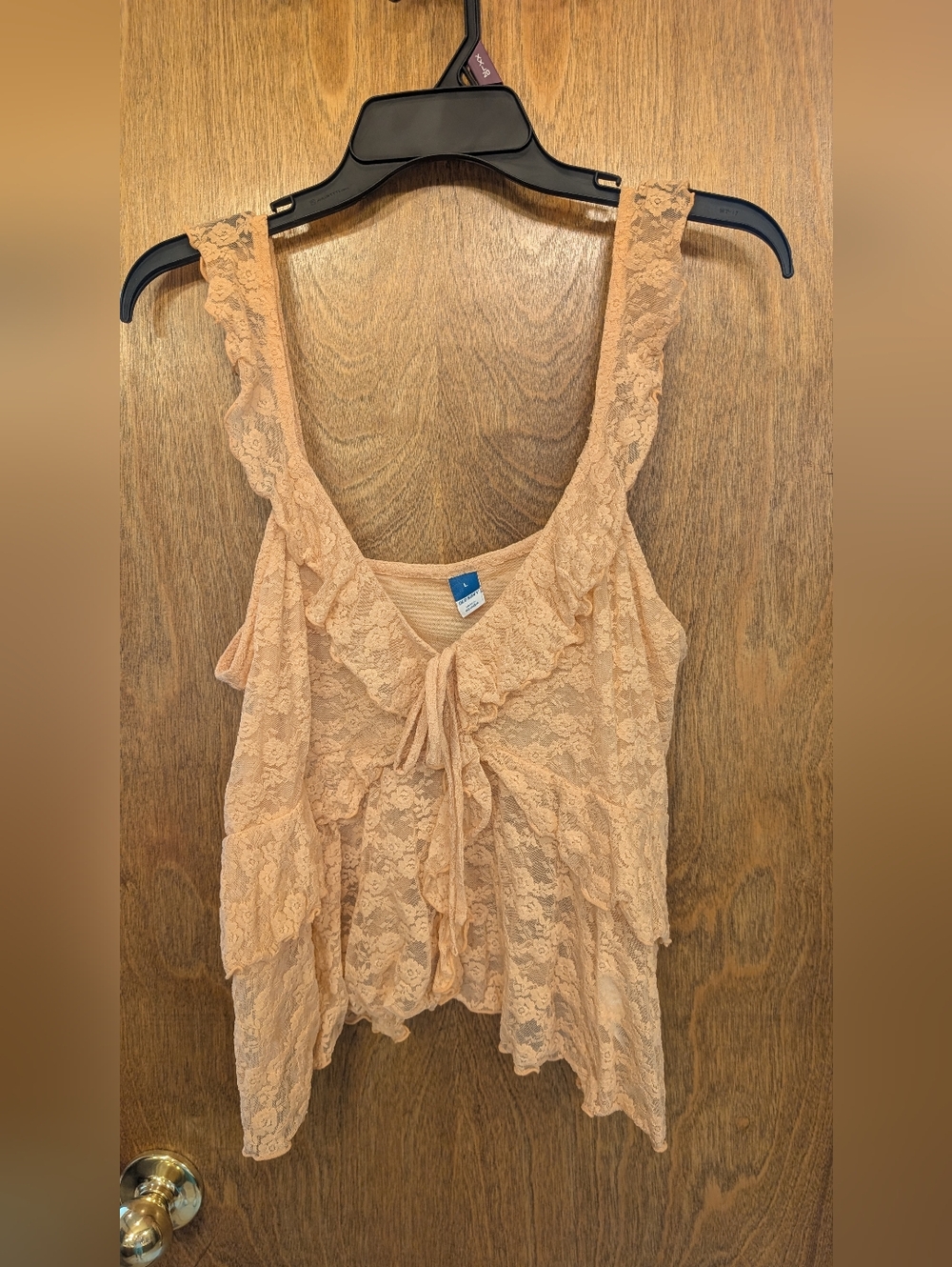 Old Navy Lace Size L Ruffle Tie-Front Tank Top - Peach